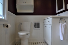 Red and White Bath