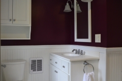 Red and White Bath
